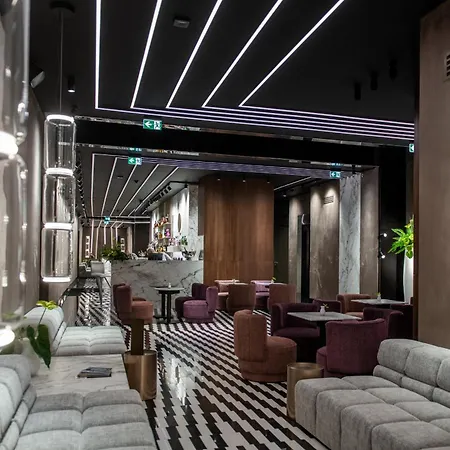 Hotel Blow Up Hall 5*