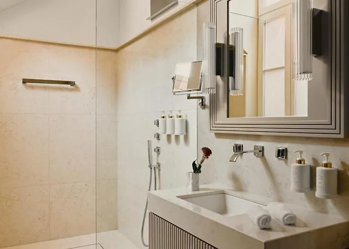 Blow Up Hall Ξενοδοχείο Πόζναν