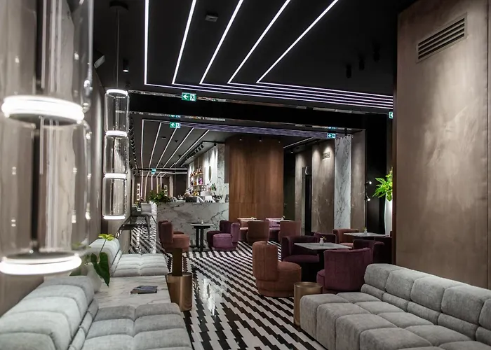 Otel Blow Up Hall 5*